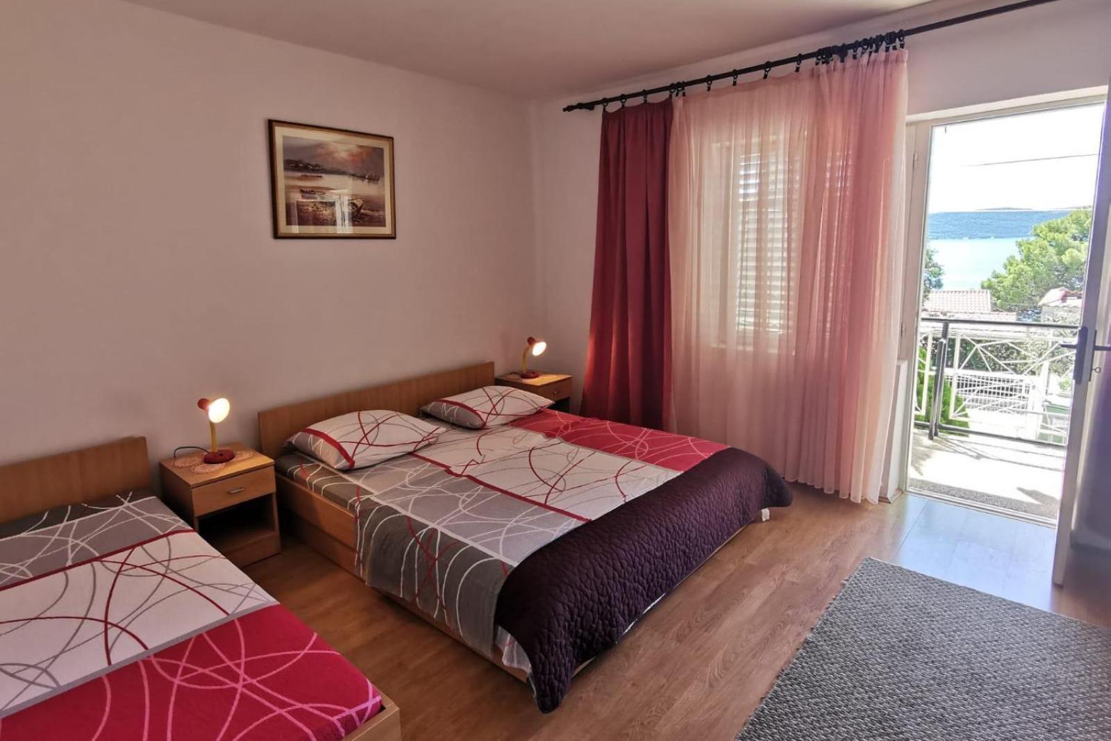 Apartments By The Sea Zivogosce - Mala Duba, Makarska - 18626 Igrane Buitenkant foto